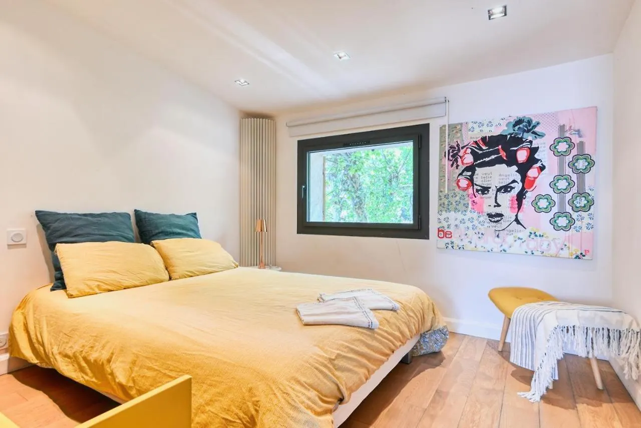 Guest house Villa Florence - Art De Vivre Sur Les Hauteurs Sollies-Ville